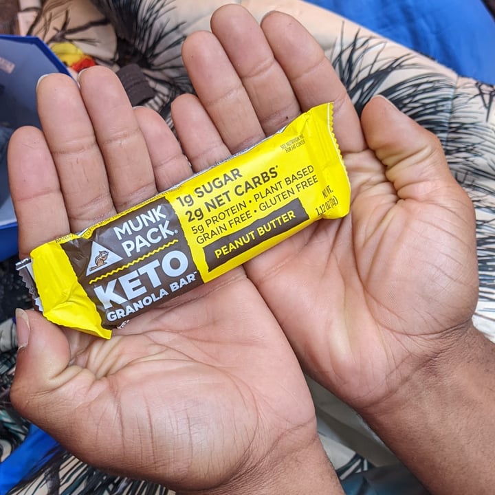 review photo of Munk Pack Peanut Butter Keto Granola Bar shared by @veganviews on 06 May 2022 - review