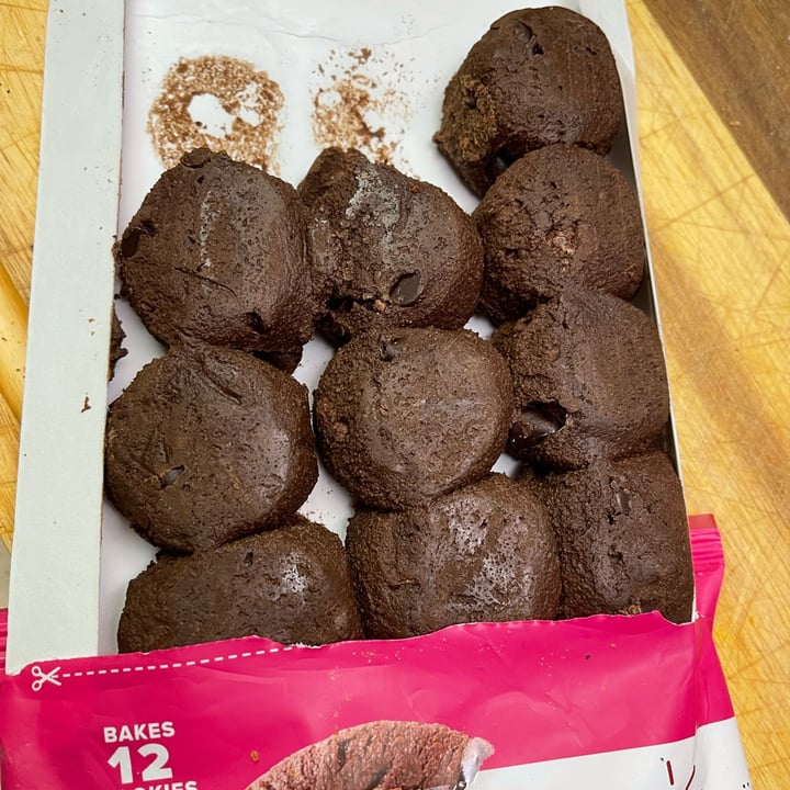 photo of Sweet Loren's Fudgy Brownie Cookie Dough shared by @triciaa on  02 Nov 2022 - review