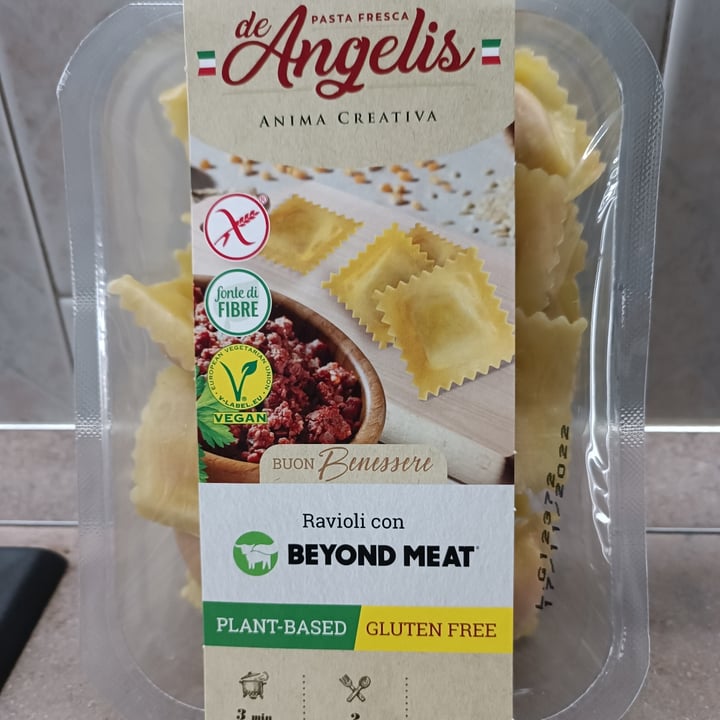 photo of De Angelis Pasta Fresca Ravioli con Beyond Meat shared by @saraesse on  15 Oct 2022 - review