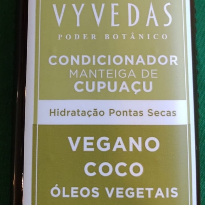 photo of Vyvedas Condicionador Cupuaçu Coco Óleos Vegetais E Keratina shared by @vaniamaria on  05 May 2022 - review