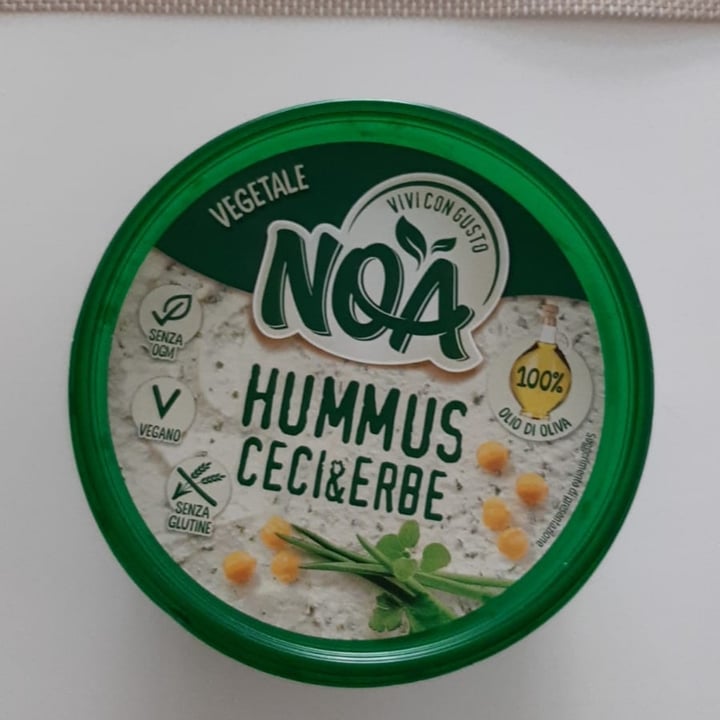 photo of Noa Hummus Ceci & Erbe shared by @paolaelisa on  28 Sep 2022 - review