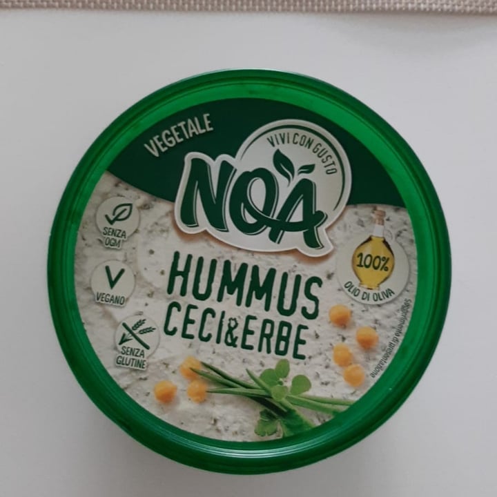 review photo of Noa Hummus Ceci & Erbe shared by @paolaelisa on 28 Sep 2022 - review