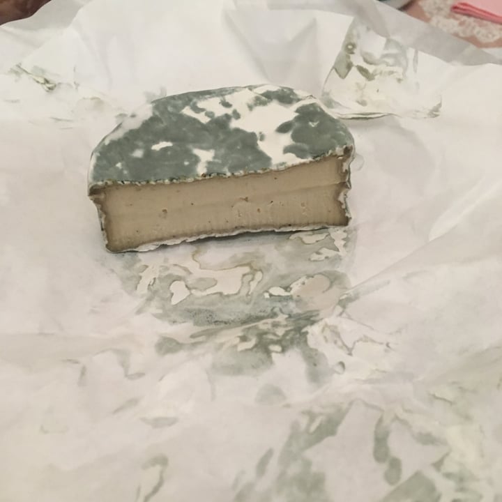 review photo of Il CashewFicio Muffervert shared by @carmenac on 01 Nov 2022 - review
