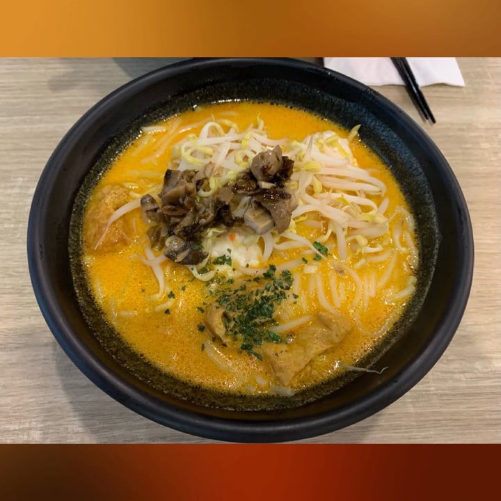 photo of Greendot Vegetarian Bugis Junction Signature Laksa Noodles (Vegan) shared by @pbl on  16 Dec 2020 - review