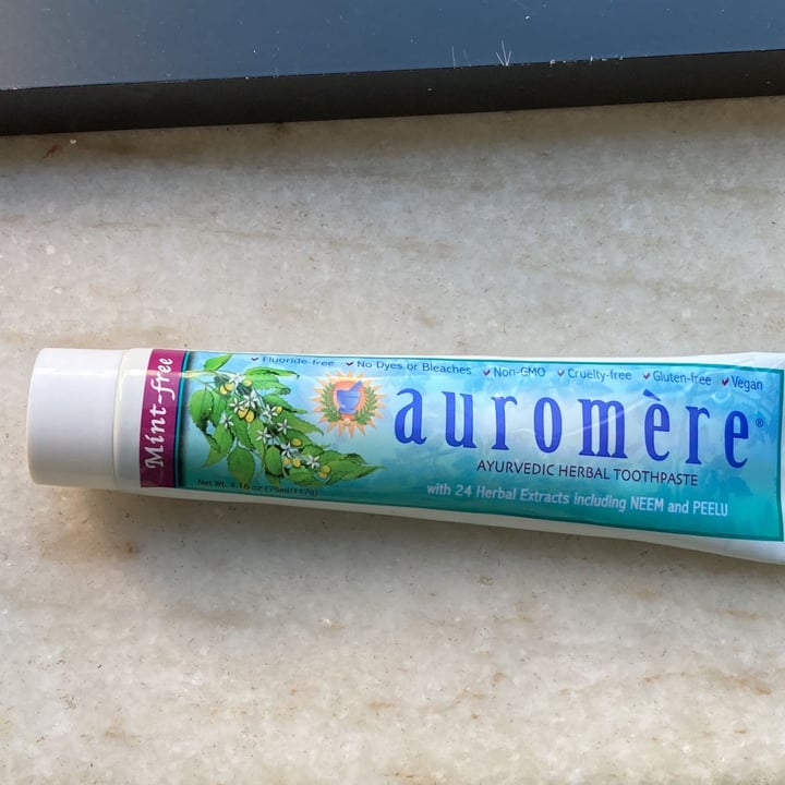 review photo of Auromere Ayurvedic Herbal Toothpaste Fresh Mint Auromere Toothpaste shared by @danielabraule on 28 Apr 2022 - review