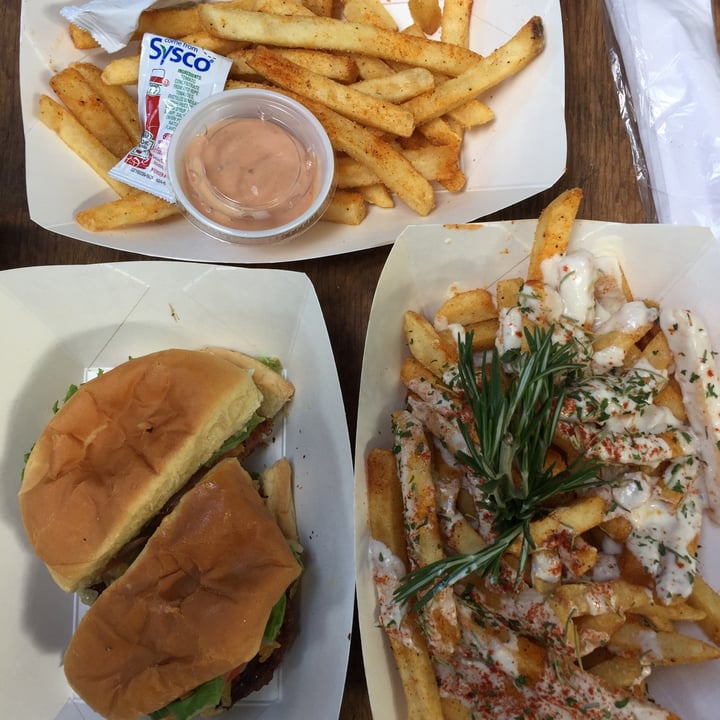review photo of Vegan Gator Food Truck White truffle and rosemary fries shared by @sammaybury on 24 Aug 2021 - review
