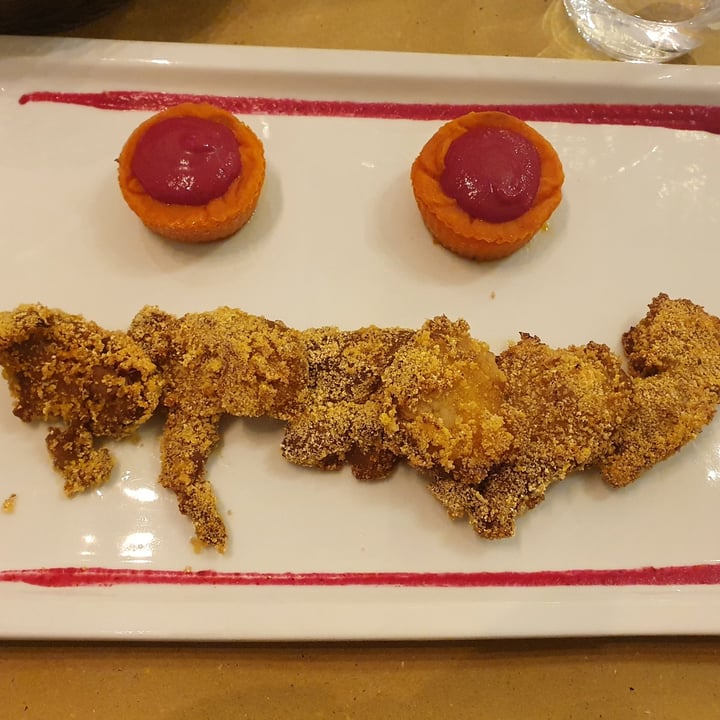 photo of La Raccolta Scaloppine Di Seitan In Crosta Di Mais shared by @deborahspagnolo on  14 May 2022 - review