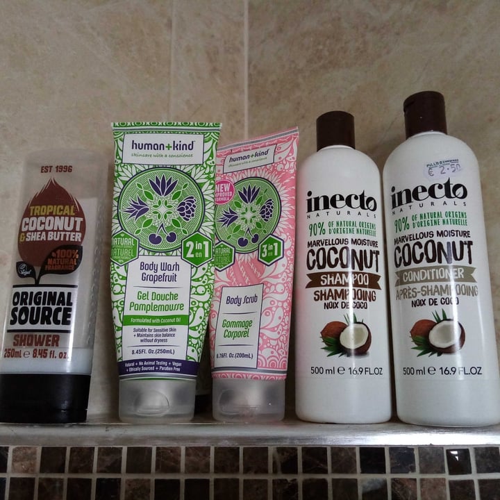 photo of Inecto Conditioner Coconut shared by @veganandkind on  22 Jun 2020 - review