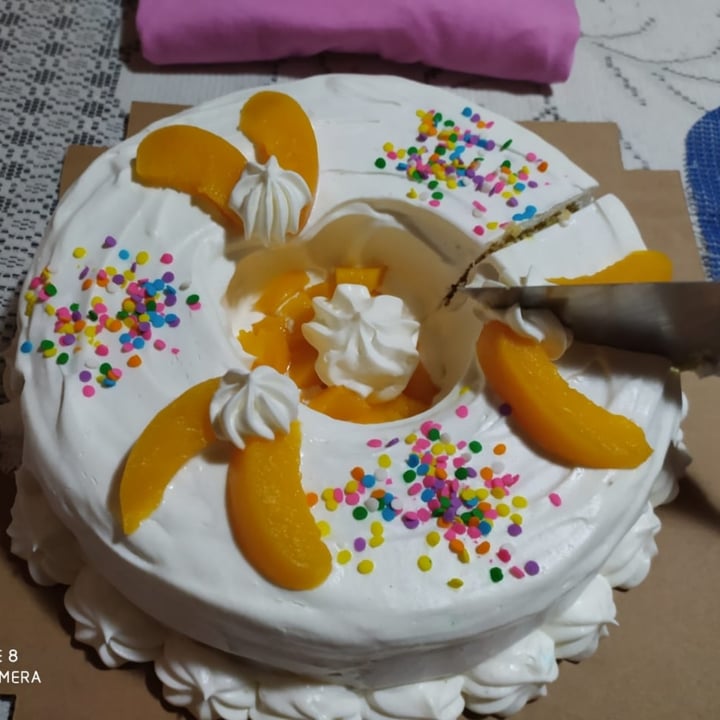 review photo of Raíces Tienda y Restaurante Vegano Pastel Vegano shared by @montufarerika on 08 Oct 2020 - review