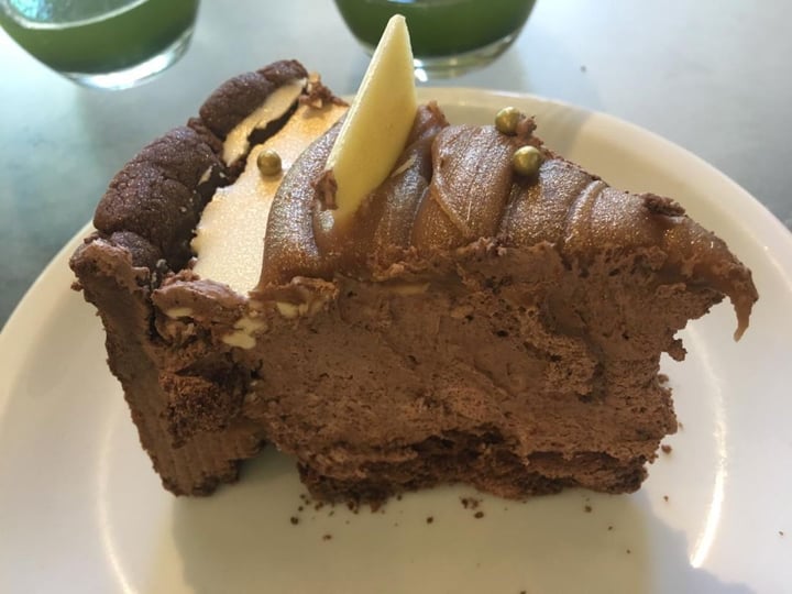 review photo of Loving Hut Mousse De Chocolate shared by @emilianosilveira on 12 Sep 2019 - review