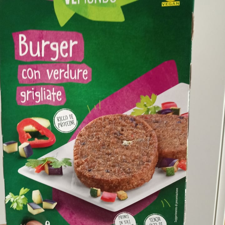photo of Vemondo Burger con Verdure Grigliate shared by @veronicagrasso on  18 Mar 2022 - review