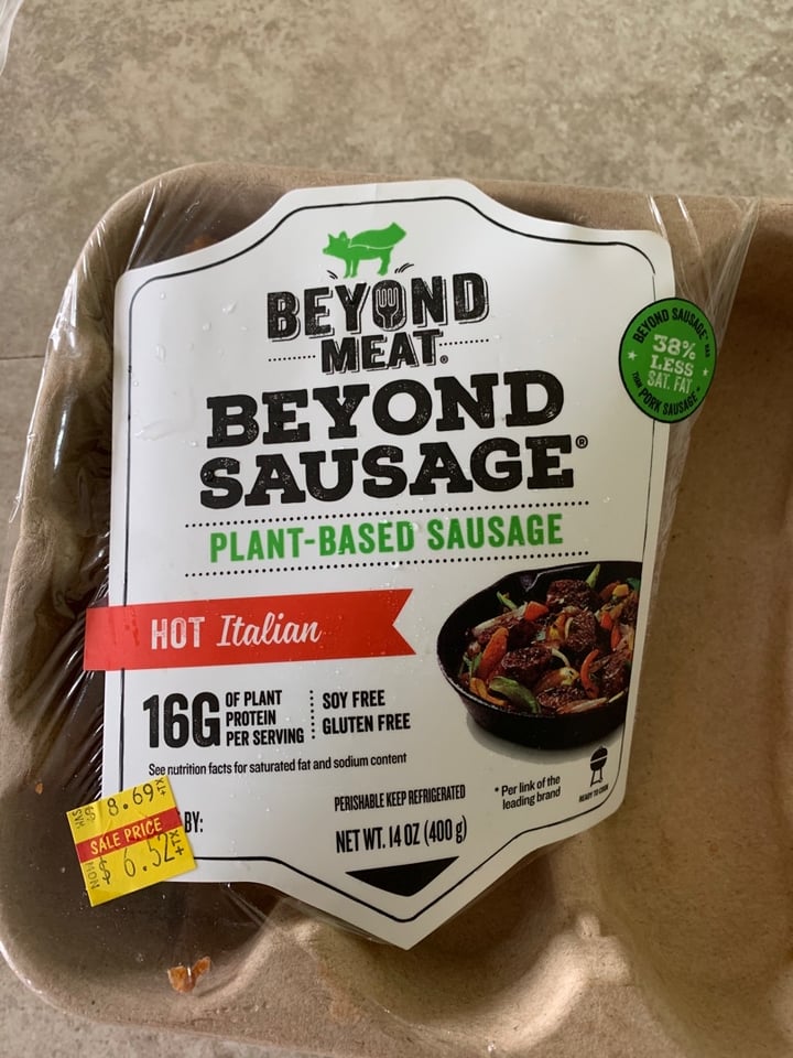 photo of Beyond Meat Beyond Sausage Hot Italian shared by @julieschultz54 on  31 Dec 2019 - review