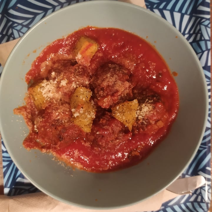 review photo of Col Cavolo - Vegan Bistrot Polpette al sugo shared by @raffaelep on 16 May 2022 - review