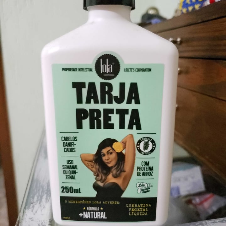 review photo of Lola Cosmetics Condicionador tarja preta shared by @eliseterita on 01 May 2022 - review