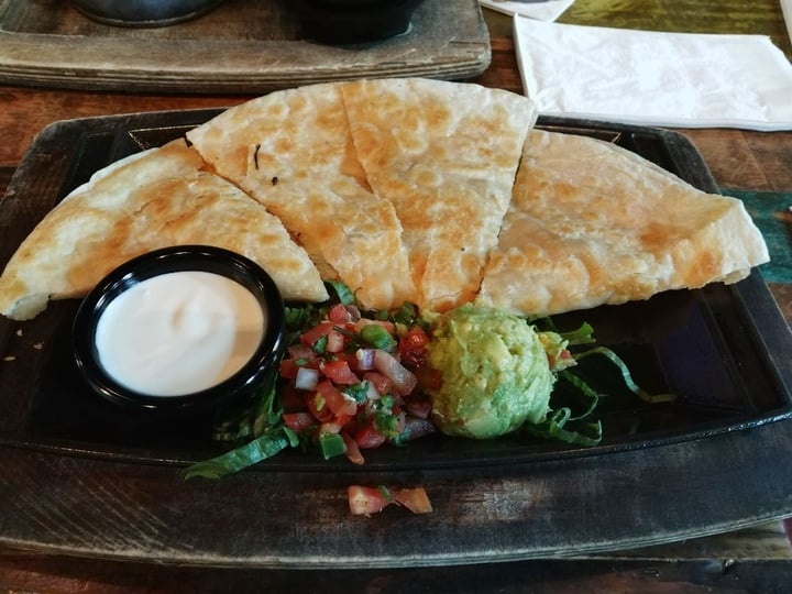 photo of Nacho Daddy Vegan Chick'n Quesadilla shared by @motorcitypanda on  04 Mar 2019 - review