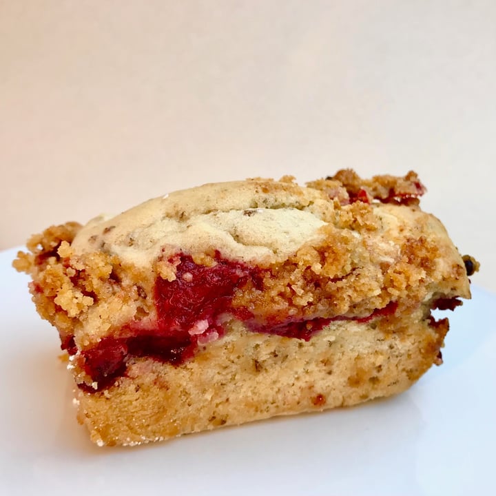 photo of Carina's Bakery Raspberry Coffee Cake shared by @pdxveg on  11 Jul 2021 - review