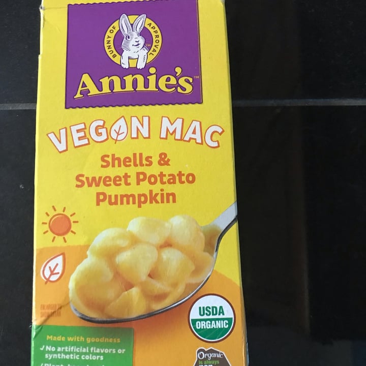 photo of Annie’s Annie's Vegan Macaroni shared by @ampanda on  28 Apr 2022 - review