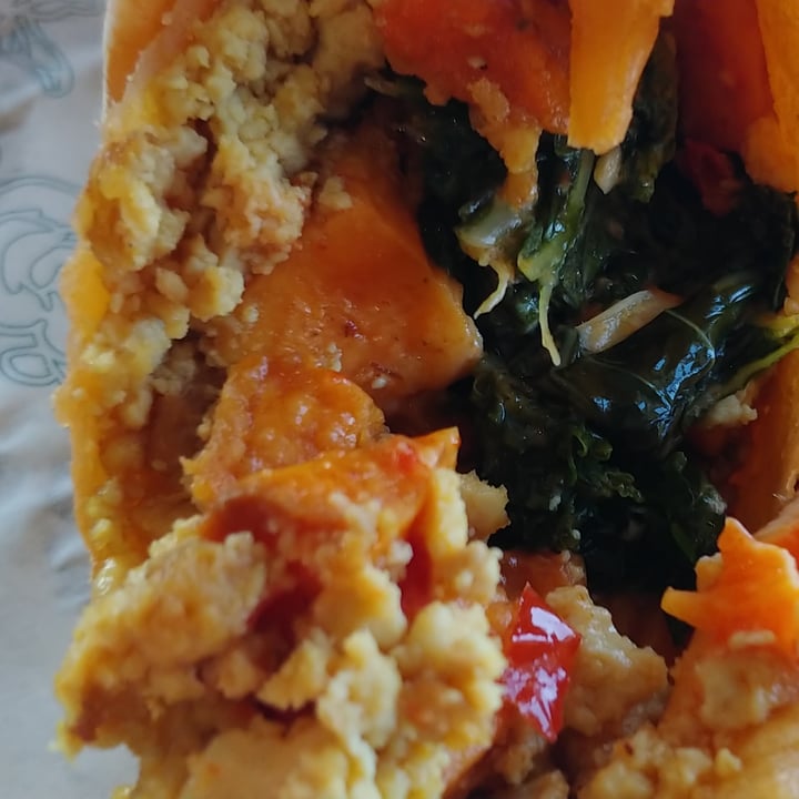 photo of Cafe Flora Breakfast Burrito shared by @mikekenn on  25 Nov 2022 - review