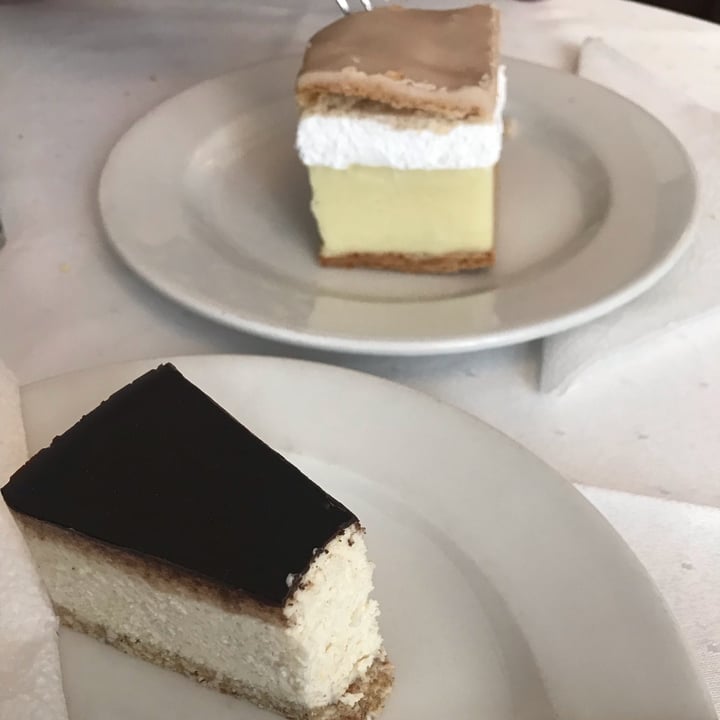 photo of Napfényes Restaurant and Confectionery Assorted Cakes shared by @lets on  25 Nov 2021 - review