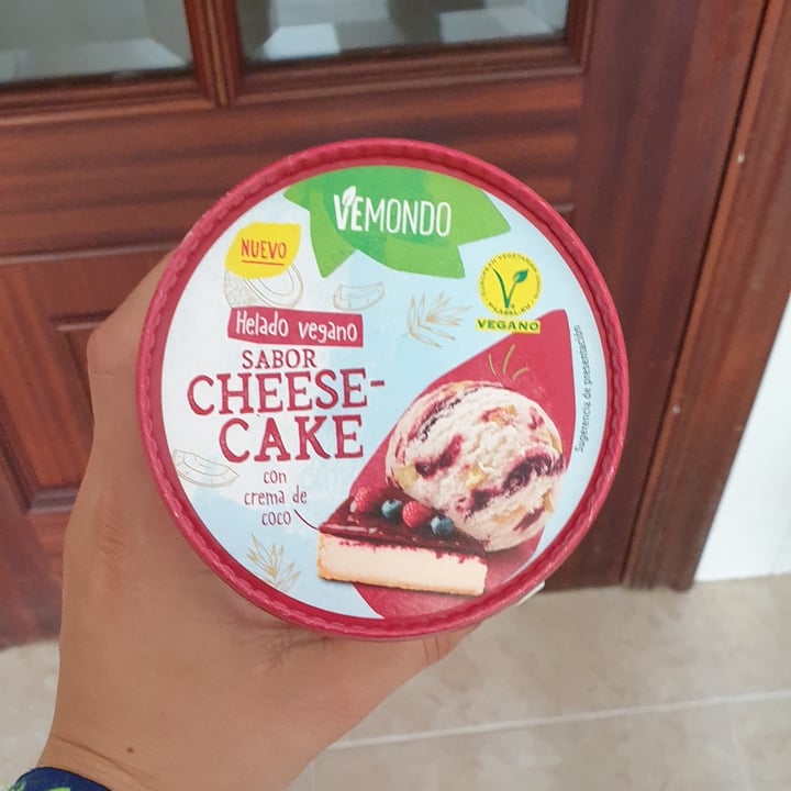 photo of Vemondo Helado Vegano sabor Cheese-Cake shared by @lulivegan on  18 Jul 2021 - review