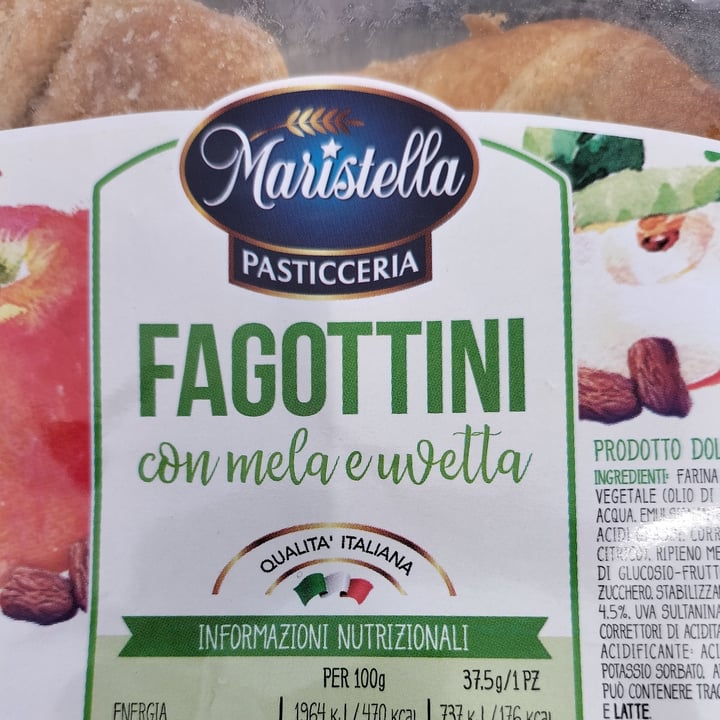 photo of Maristella Pasticceria Fagottini con mela e uvetta shared by @raffa70s70 on  09 Feb 2022 - review