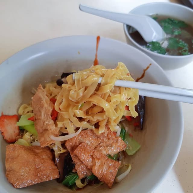 Foto do prato “Mee Pok Dry (Dry noodles)”