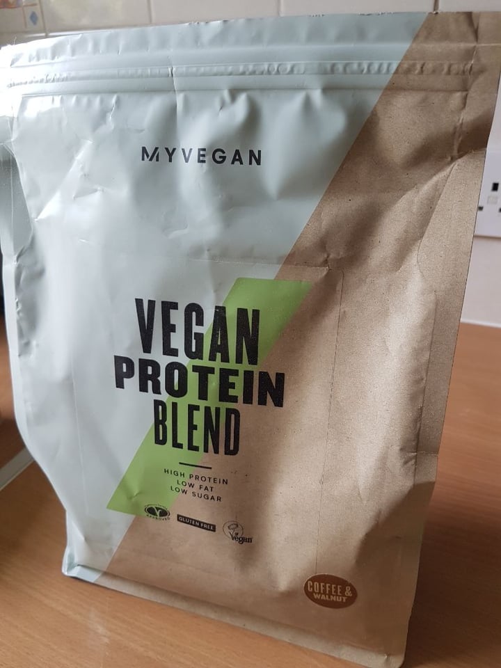 photo of MYVEGAN Vegan Protein Blend Coffee and Walnut shared by @b14h4m0n on  19 Jul 2019 - review