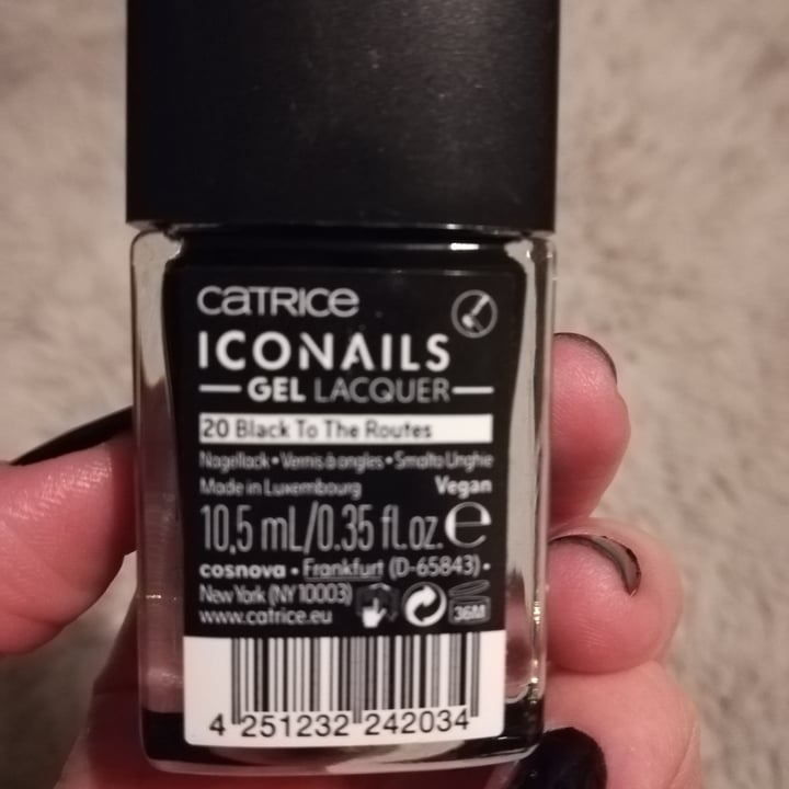 photo of Catrice Cosmetics Iconails 20 Black to the Routes shared by @helgaoliveira on  13 Sep 2022 - review