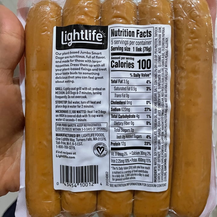 photo of Lightlife Jumbo Smart Dogs shared by @liliwaldo on  05 May 2022 - review