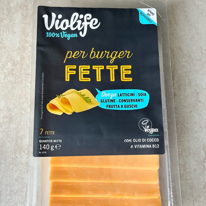 review photo of Violife Fette per burger shared by @ele0nora on 05 Jul 2022 - review