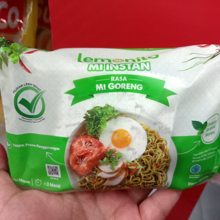 review photo of Lemonilo Rasa mi goreng Instant Noodles shared by @lisajoesman on 06 Nov 2021 - review
