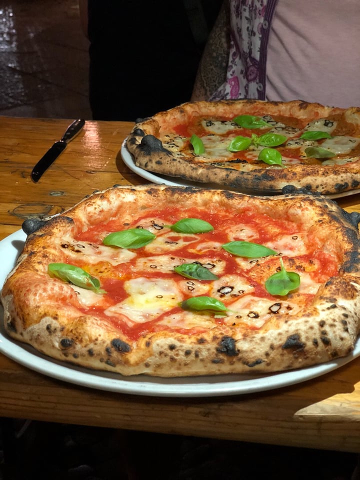 photo of La Stella Nera Pizza Margherita shared by @michaelsuchman on  29 Jul 2018 - review