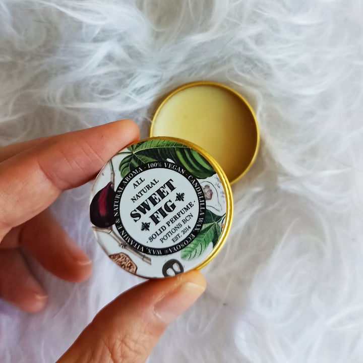 photo of Potions BCN Perfume Sólido Sweet Fig shared by @enclaveveggie on  14 Nov 2020 - review