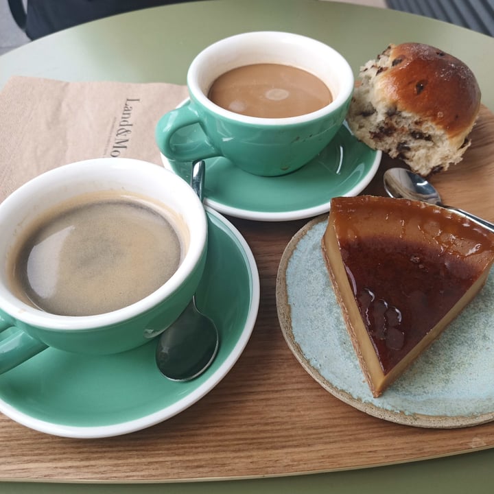 photo of Land&Monkeys Viennoiseries shared by @windowmaker1 on  19 Jun 2021 - review