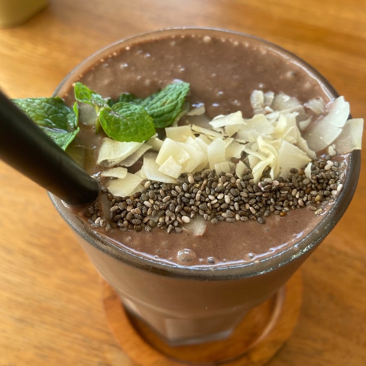 photo of I Am Vegan Babe Cafe Chocolate Banana Smoothie shared by @marieheidi on  17 Jan 2021 - review