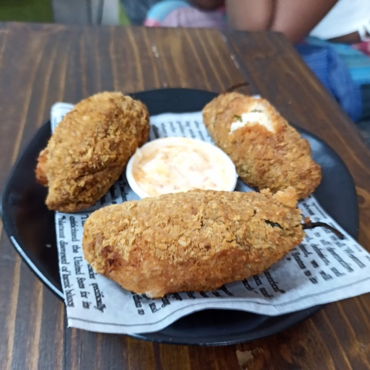 photo of Vegan Streetfood Deli - Obs Chilli Poppers shared by @rainjasmine on  20 Oct 2021 - review