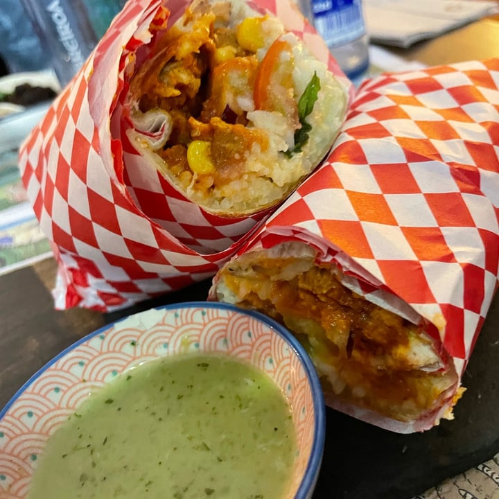 photo of Barallocas Mega Burrito Vegano shared by @ggj on  12 Sep 2021 - review