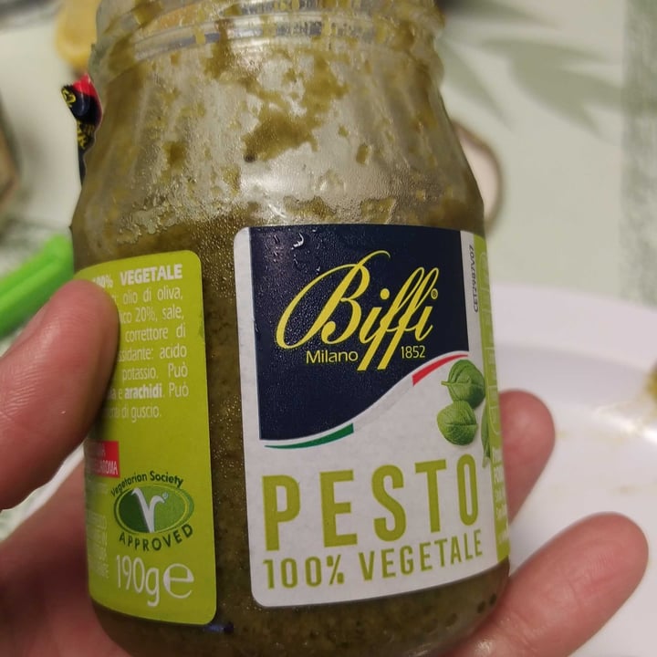 photo of Biffi pesto 100% vegetale senza formaggio senza aglio shared by @ziazizi on  18 Aug 2022 - review