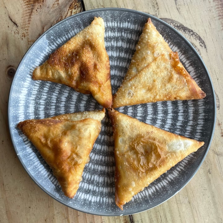 photo of Hang Ten Cafe Soya Samosa shared by @upmyeco on  15 Sep 2022 - review