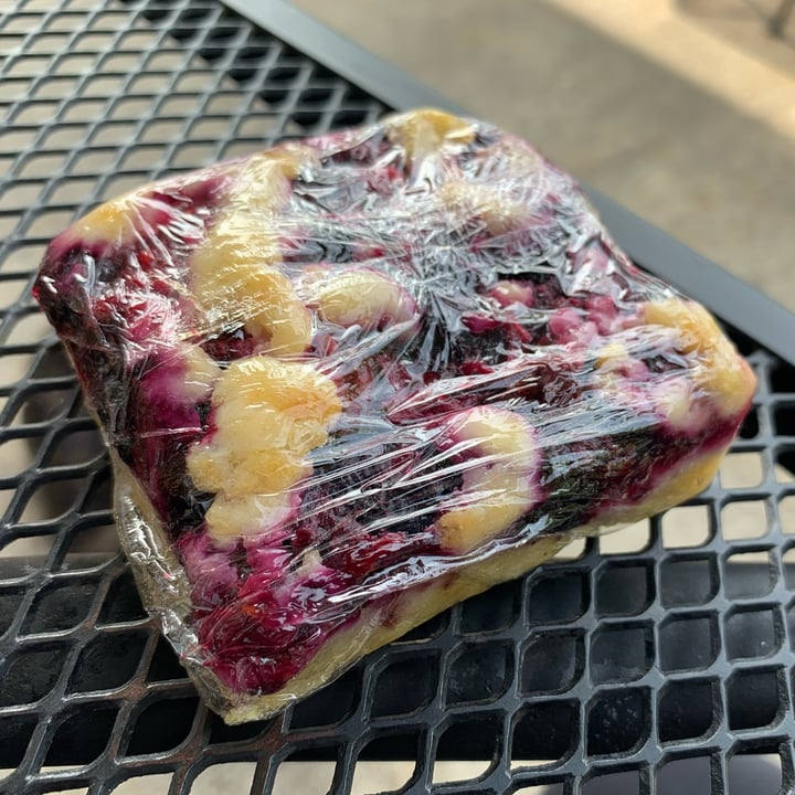 photo of Soma Coffee House & Juice Bar Mixed Berry Bar shared by @jeremytheape on  02 Jun 2022 - review