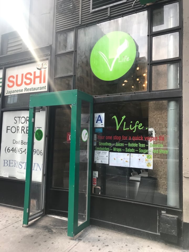 review photo of VLife NYC Barbecue Carne Quesadilla shared by @jadas on 17 Nov 2019 - review