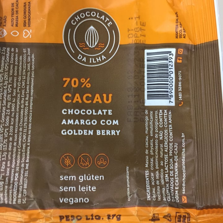 photo of Chocolate da Ilha chocolate amargo com golden berry shared by @susanatupi on  09 Aug 2022 - review