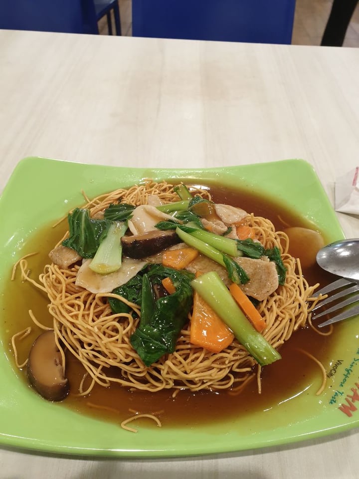photo of eVeg Vegetarian Crispy Noodle shared by @hermainesay on  29 Sep 2019 - review