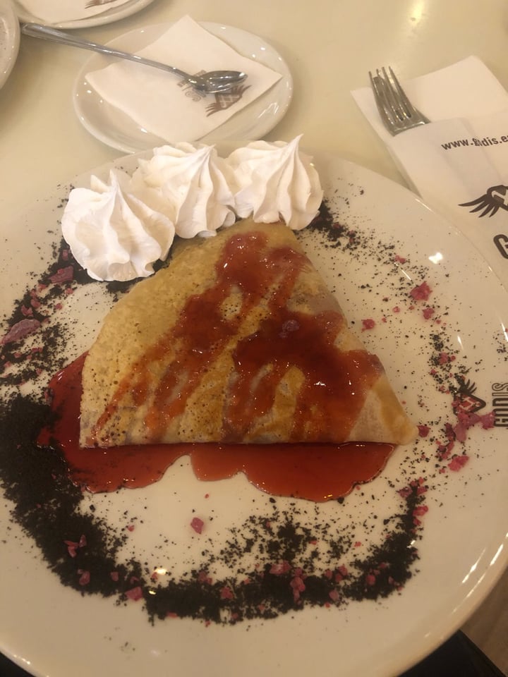 photo of Godis Dulce Poder Crepe con mermelada de fresa y nata shared by @nala4 on  16 Aug 2019 - review