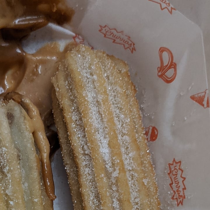 photo of Loop & Scoop Biscoff Filled Churros shared by @cherrypersimmon on  07 Oct 2020 - review