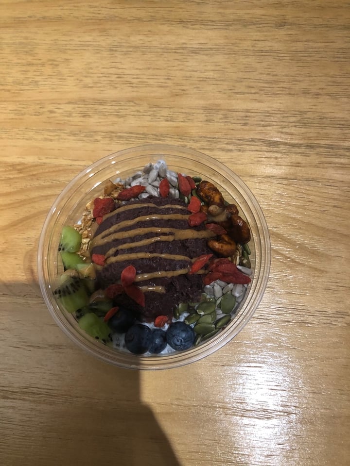 photo of A Poke Theory Açai bowl - All or Nuttin’ shared by @sabbyful on  10 Feb 2020 - review