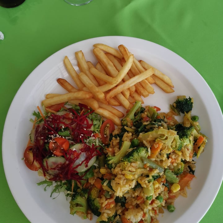 review photo of Río arroz vegetariano shared by @aflyingdeer on 26 May 2022 - review