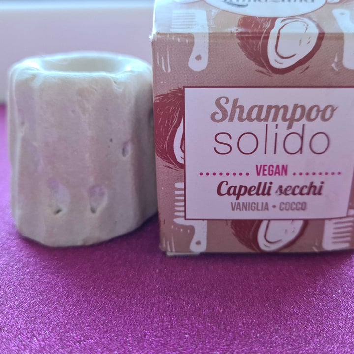 photo of Lamazuna Shampoo Solido Vaniglia e Cocco shared by @eleonoraelle on  20 May 2021 - review