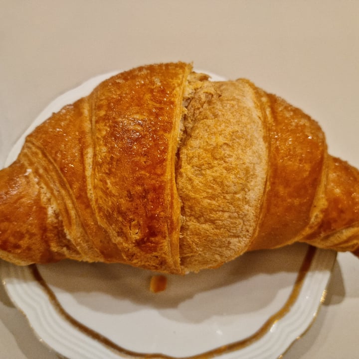 photo of Coccodi Dolce e Salato Cagliari Croissant Vegan shared by @francy82 on  06 Apr 2022 - review