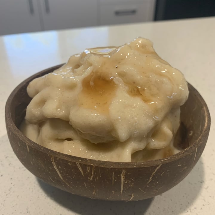 review photo of Lakanto Maple flavoured syrup no added sugar shared by @justineswhitsundays on 13 Dec 2021 - review
